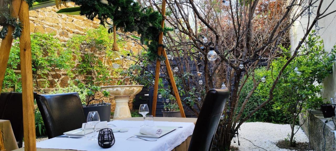 Logis Hotel Restaurant Entre Nous Langeac Exterior photo